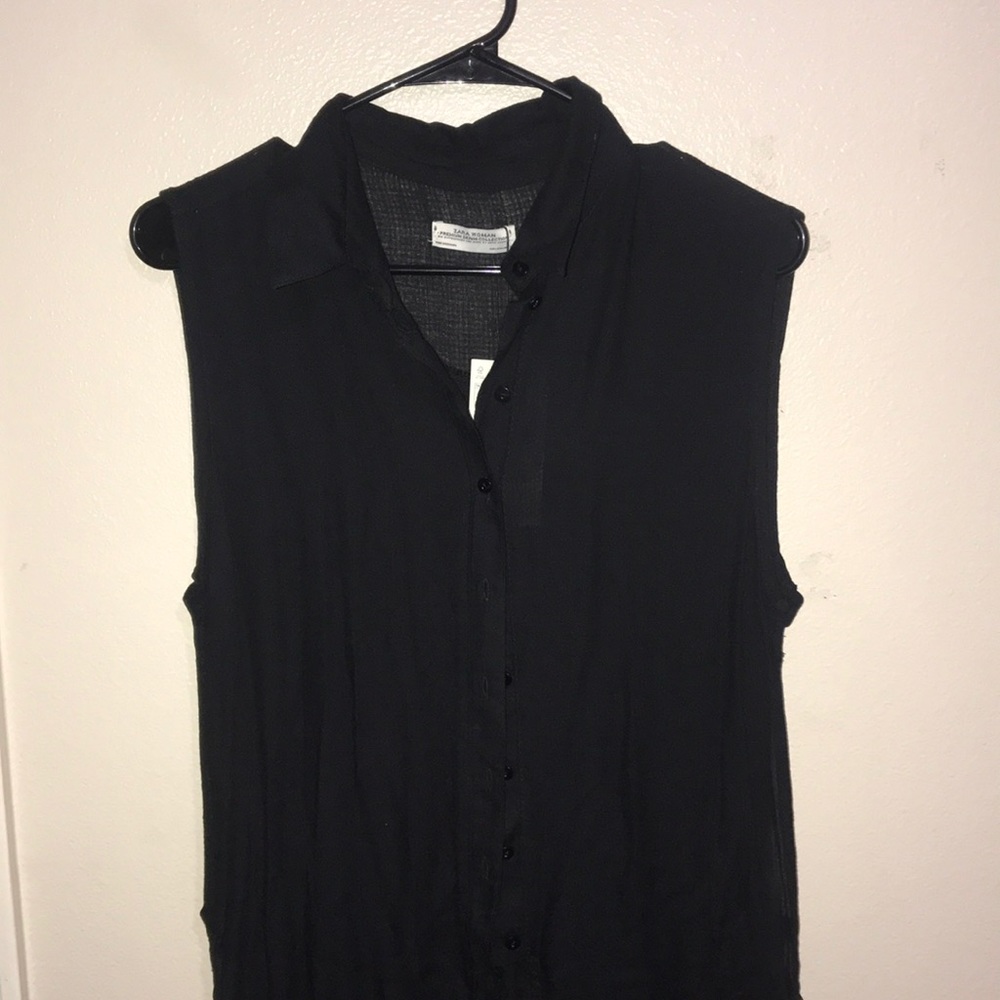 Zara Sleeveless Button Up